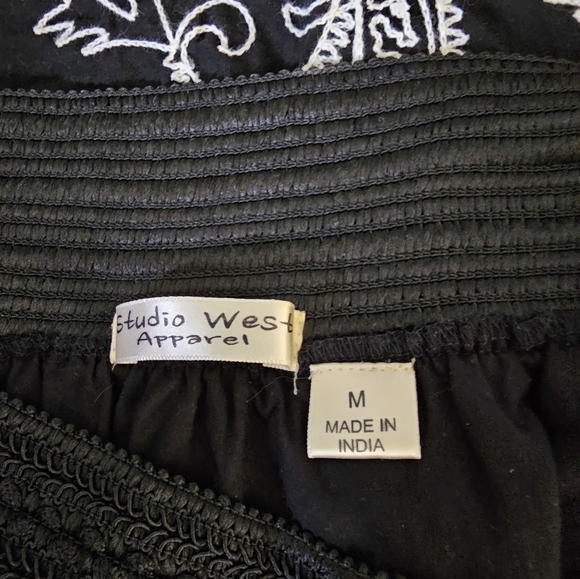 STUDIO WEST Embroidered Boho Puckered Skirt Black Cream Cottagecore sz Medium - Picture 4 of 5